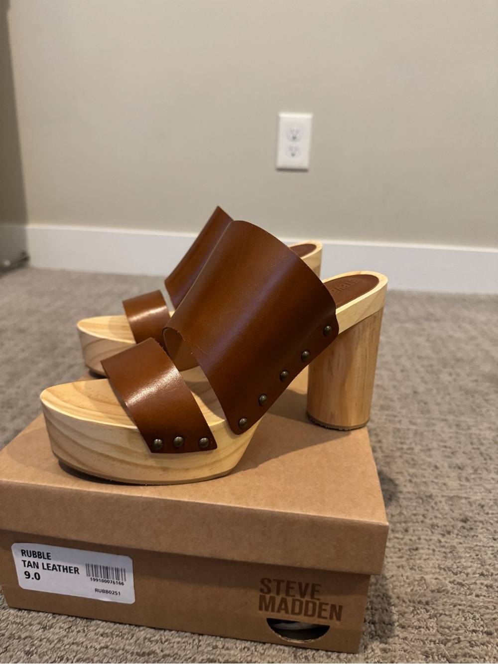 Steve Madden Tan Leather Wood-Block Platform Mules
